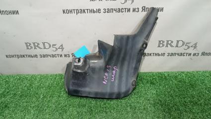 Запчасть подкрылок задний левый Toyota Vitz 2000