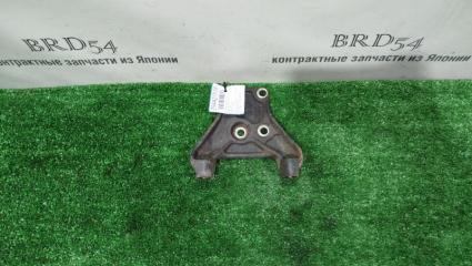 Запчасть крепление редуктора переднее Toyota Carina 1999