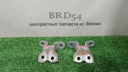 Запчасть петля двери передняя Toyota CORSA 1995