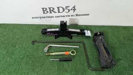 Домкрат Subaru Outback 2004