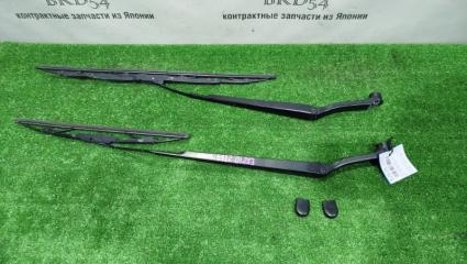 Запчасть поводок дворника передний Toyota RAUM 1999