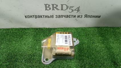 Запчасть блок управления srs Toyota Mark II 1998