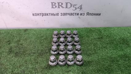 Запчасть гайки колесные Toyota Vitz 2001