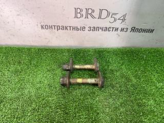 Запчасть болты развальные передние Toyota Altezza 2004