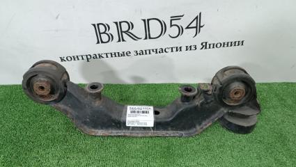 Запчасть крепление редуктора Toyota Wish 2006