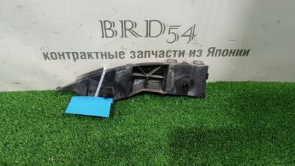 Клипса бампера задняя правая Toyota IPSUM 2004