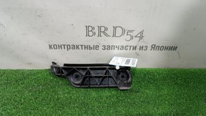 Клипса бампера задняя левая Toyota Corolla Spacio 2001