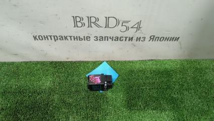 Запчасть реле поворота Toyota Corona Premio 1999