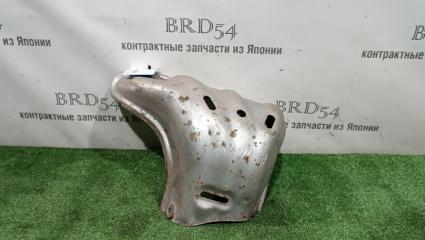 Запчасть кожух выпускного коллектора Toyota Alphard