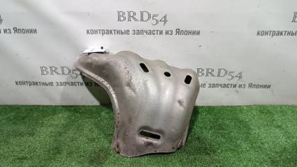 Запчасть кожух выпускного коллектора Toyota Camry