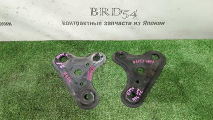 Запчасть крепление рычага переднее Toyota Mark II 1996