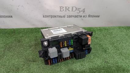 Запчасть блок предохранителей mercedes-benz E-Class