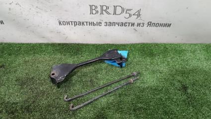 Запчасть крепление аккумулятора nissan X-TRAIL