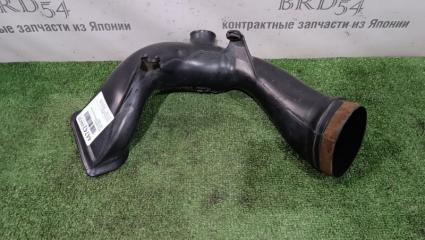 Запчасть воздухозаборник Toyota IPSUM 2004