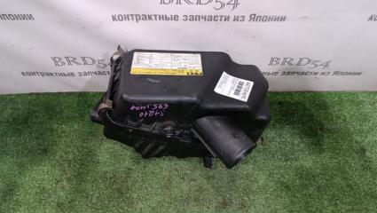 Фото запчасти корпус воздушного фильтра Toyota Corona Premio 1998 контрактная запчасть Запчасть корпус воздушного фильтра Toyota Corona Premio 1998