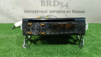 Запчасть магнитофон Toyota Corolla Spacio 2000