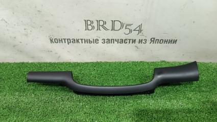 Запчасть рамка щитка приборов Toyota Mark II 2002