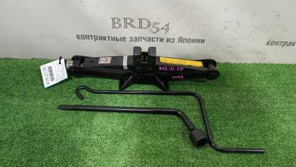 Запчасть домкрат Toyota Corolla Runx 2001