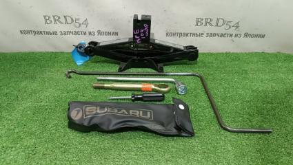 Домкрат Subaru Outback 2004