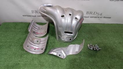 Запчасть кожух выпускного коллектора Toyota Avensis