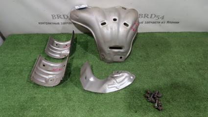 Запчасть кожух выпускного коллектора Toyota Avensis