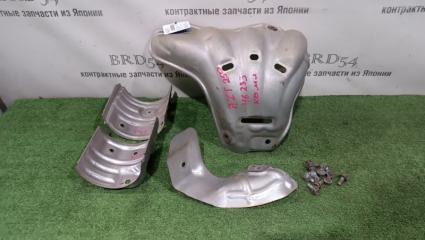 Запчасть кожух выпускного коллектора Toyota Avensis