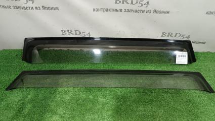 Запчасть ветровик задний Toyota IPSUM 2006