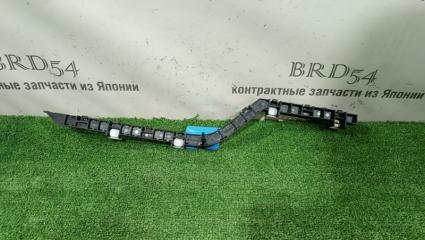 Клипса бампера задняя левая Honda Odyssey 2004