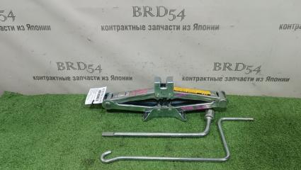 Запчасть домкрат Toyota Carina ED 1997