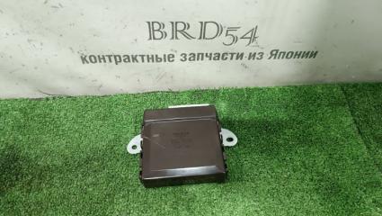 Запчасть блок управления дверьми передний правый Lexus GS350 2008