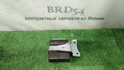 Запчасть блок управления дверьми задний левый Lexus GS350 2008