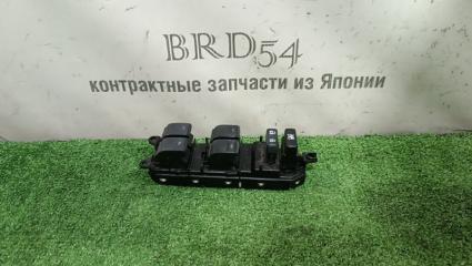 Запчасть блок управления стеклоподъемниками передний правый Toyota Camry 2008