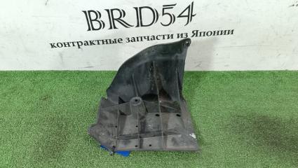 Фото запчасти защита задняя правая TOYOTA ARISTO 2003 контрактная запчасть Запчасть защита задняя правая TOYOTA ARISTO 2003