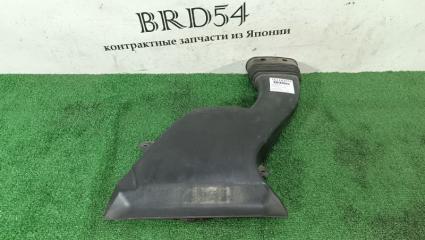 Фото запчасти воздухозаборник Toyota Mark II 1998 контрактная запчасть Запчасть воздухозаборник Toyota Mark II 1998