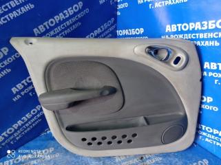 Запчасть передняя левая обшивка двери Chrysler PT Cruiser 2004