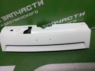Запчасть решетка радиатора Лада 2110