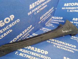 Запчасть накладка стойки. ГАЗ Валдай 2010