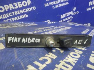 Запчасть крепление ремня безопасности Fiat Albea 2010