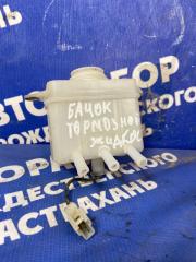Запчасть бачок для тормозной жидкости. Isuzu Elf 1996