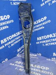 Запчасть жабо Renault Duster 2010