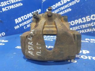 Передний правый суппорт Opel Astra H 2011