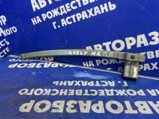 Запчасть направляющая стекла двери Geely MK 2008