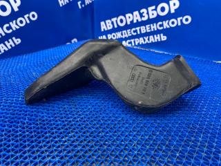 Запчасть воздуховод Audi A6C5 2000