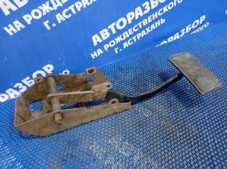 Запчасть педаль тормоза Dodge Stratus 1999