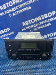 Фото запчасти штатная магнитола Land Rover Freelander 2 Б/У запчасть Запчасть штатная магнитола Land Rover Freelander 2