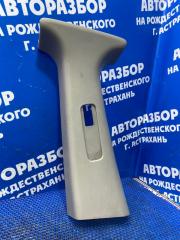 Запчасть обшивка средней стойки Nissan Cefiro A33 2000