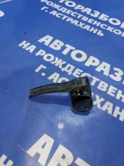 Запчасть внутренняя ручка двери Лада 2109 2007