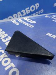 Запчасть внутренняя левая заглушка зеркала ГАЗ Волга 3102 2003