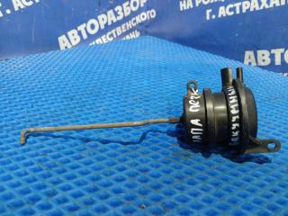 Запчасть вакуумный клапан Chrysler Le Baron 1992