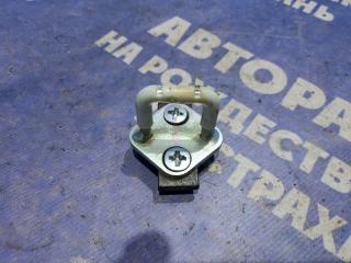 Фото запчасти ответная часть фиксатора спинки сиденья Datsun on-DO 2018 Б/У запчасть Запчасть ответная часть фиксатора спинки сиденья Datsun on-DO 2018